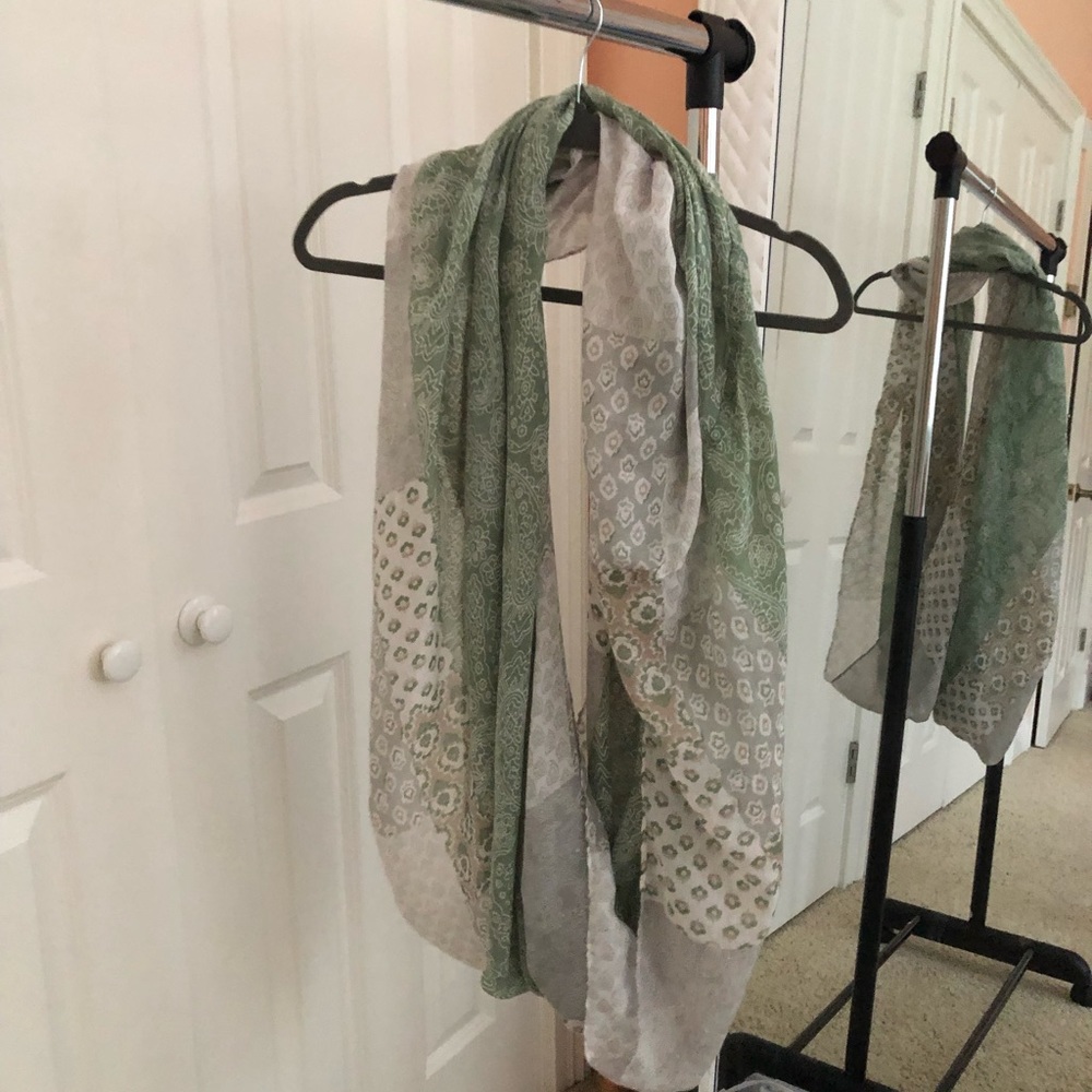 Muti colored infinity scarf